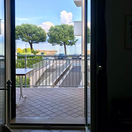 Casa Caterina Lake View Holidays Apartments เปสเคียรา เดล การ์ดา ห้อง รูปภาพ